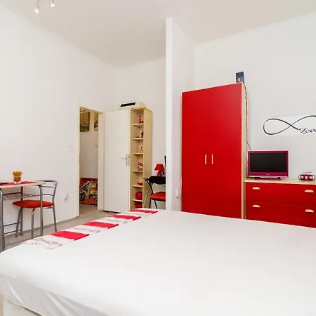 Apartment Caceris