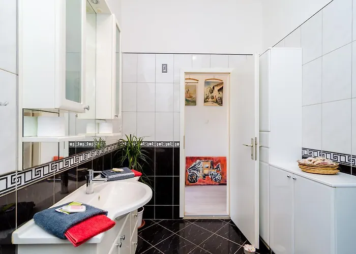 Caceris دوبروفينك